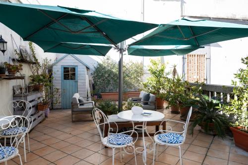 Balcony/terrace, Palazzo Della Loggia B&B near Via dei Tribunali