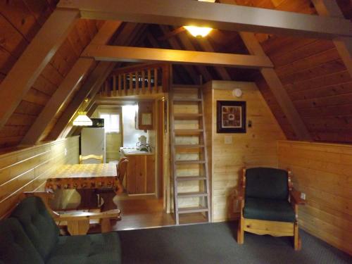 Arizona Mountain Inn & Cabins