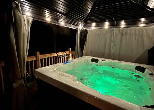 NatureX in Saint-Alphonse-Rodriguez (QC)