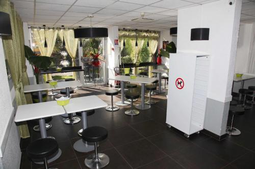Hotel Ibis Budget Nice Palais Nikaia - image 14