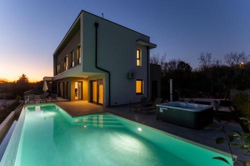 Villa Sunrise Bay - Location, gîte - Krnica