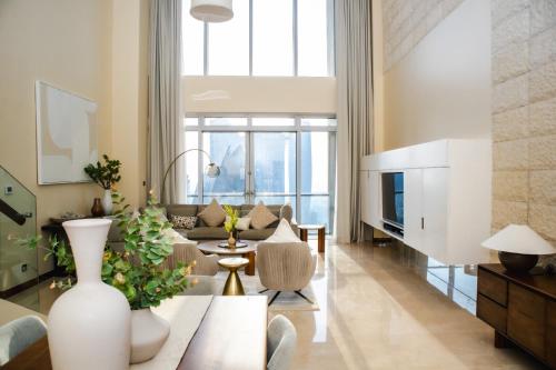 Creston Suites The Dubai Mall Residences