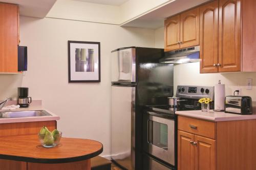 2 bedrooms, 3 beds