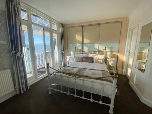 Pebbles Guest House - image 5