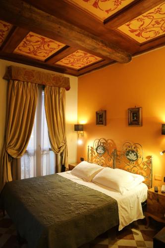 Albergo delle Drapperie