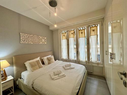 One-Bedroom Premium Apartment image 10