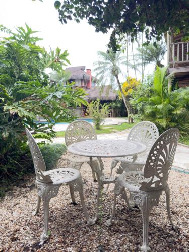 North Shore Maresias - 2 quadras da praia - Casas de 2 quartos - 80 m2 -2 banheiros -piscina sauna - estacion-churrasq privativa -wifi animais de peq porte roupa de cama e banho, Maresias (photo 8)