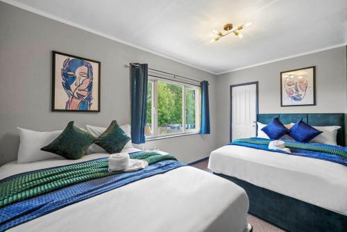 Spacious Luxury Garden House Free Parking