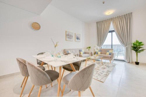Serene 2 Bedrooms Apartment - image 8