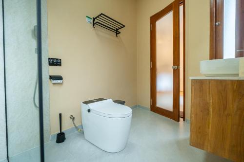 Lemon Tree Hotel Bali Lemon Tree Hotel Bali