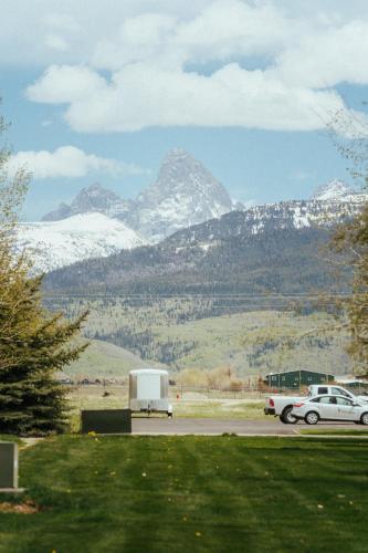 Large & Updated Driggs Condo Close to Town! 40 miles to Grand Teton!, Дриггс (фото 8)