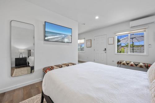 South O Bungalow 10 - Premium Deluxe King Studio + Patio