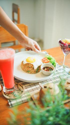 Lemon Tree Hotel Bali Lemon Tree Hotel Bali