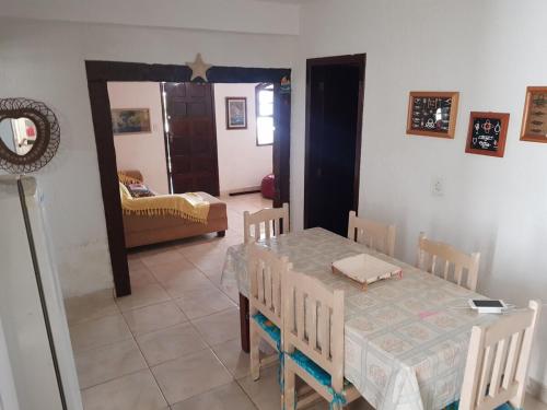Geriba House 3 bedrooms, internet, barbecue area in Geriba Lake