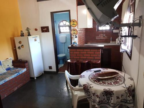 Geriba House 3 bedrooms, internet, barbecue area in Geriba Lake