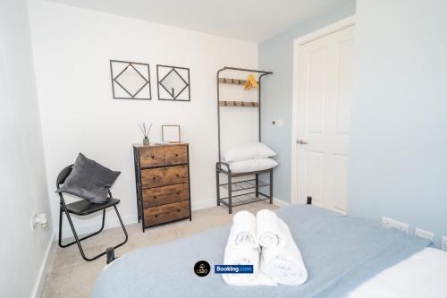 Spacious 2 Bedroom Apt By LS2G Short Lets & Serviced Accommodation Greater London With Free WIFI, Londýn (fotografie 8)