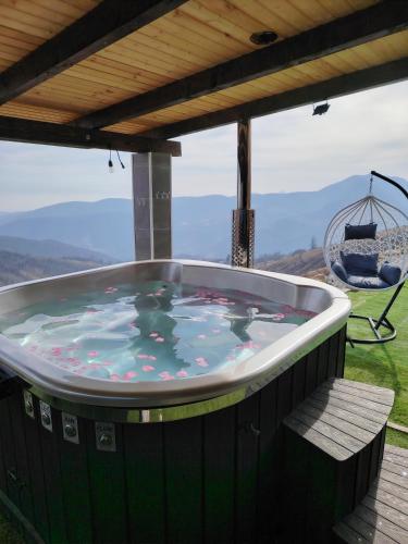 bubbelbad, Magia Muntelui in Valea Manastirii