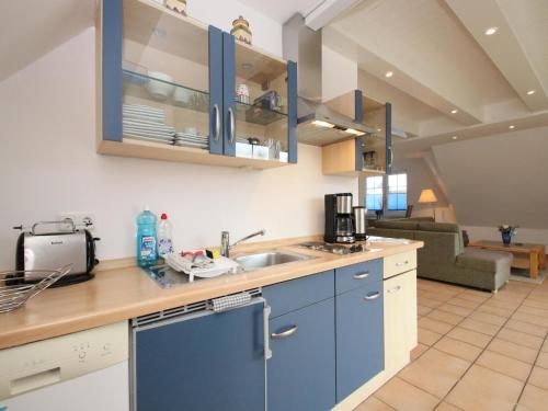 Kitchen, Wohnung mit Balkon-nur 500 Meter zum Strand in Zingst