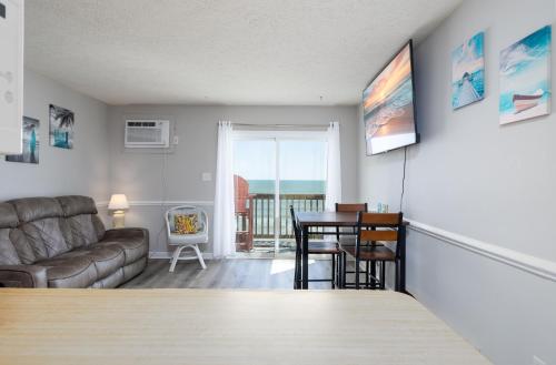 Sun of a Beach- Your Ultimate Beachy Getaway Sun of a Beach- Your Ultimate Beachy Getaway