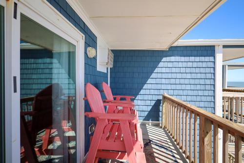 Sun of a Beach- Your Ultimate Beachy Getaway Sun of a Beach- Your Ultimate Beachy Getaway