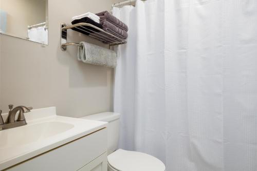 Sun of a Beach- Your Ultimate Beachy Getaway Sun of a Beach- Your Ultimate Beachy Getaway