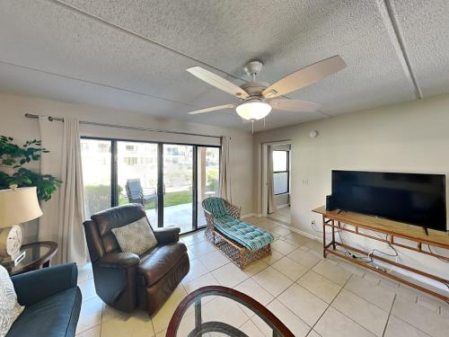 Sea Place 14158 in Butler Beach
