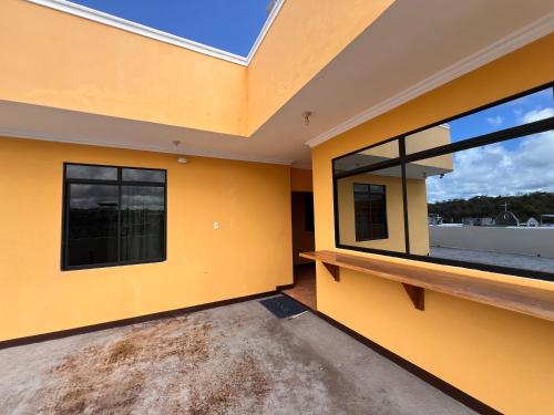 المنظر الخارجي, Hostal Casa Cascada in Galapagos