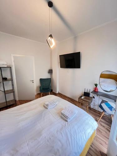Modern Cozy Central Flat in 帕特雷市中心