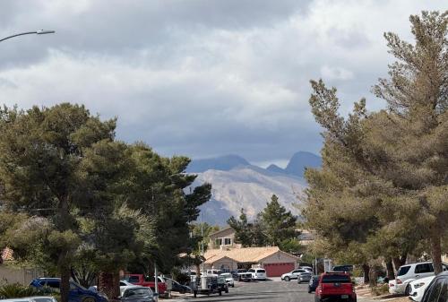 Private Mountain View Studio, Las Vegas