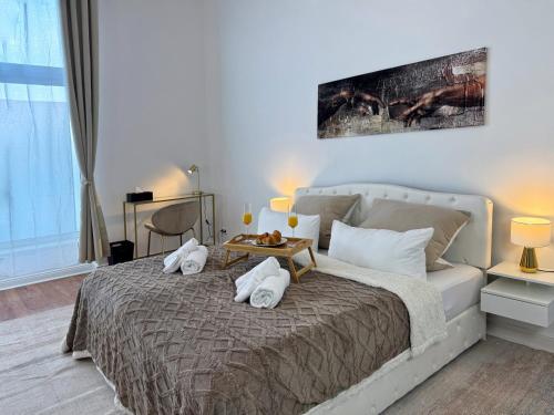 HolidayHome Apartments l Luxury Private Room in Prenzlauer Berg, Berlín (foto 8)