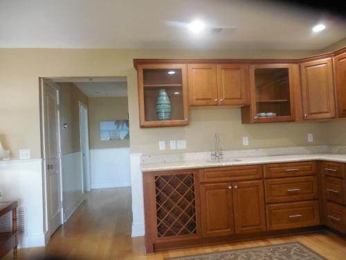 Tybee Retreat Whole Building Tybee Retreat Whole Building