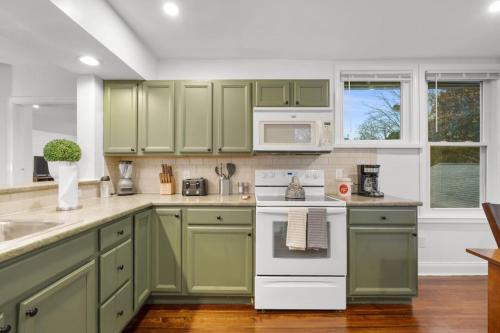 31 - Downtown Terryville- 1 Br in บริสตอล (CT)