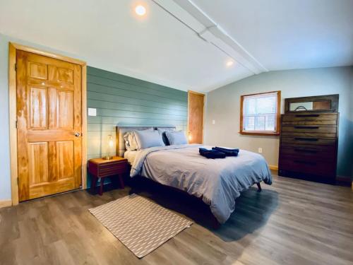 24 Serenity A Lakefront Cottage Retreat 24 Serenity A Lakefront Cottage Retreat