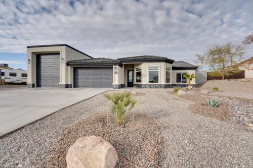 Pool and Patio Newly Constructed Lake Havasu Home!