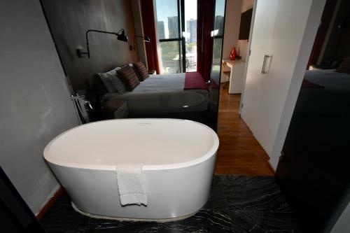 Superior Suite image 3