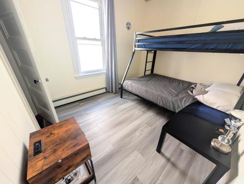 Boston Homestel – Boston, MA