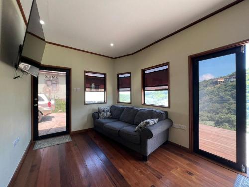 Grenada Countryside Cabin in Becke Moui