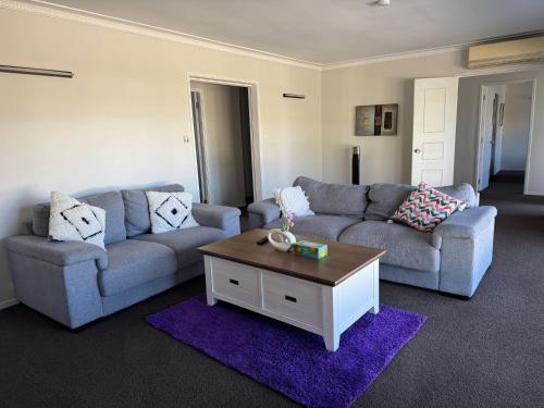 Seaside Luxury 4bedroom House, Auckland (photo 7)
