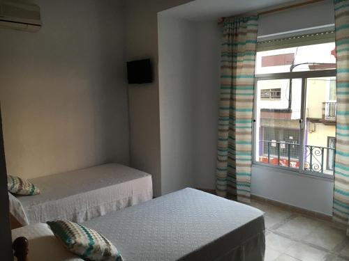 Hostal Barbate - image 13