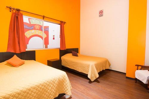 Hostal Amigo - image 3