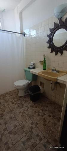 Triple Room with Private Bathroom image 1