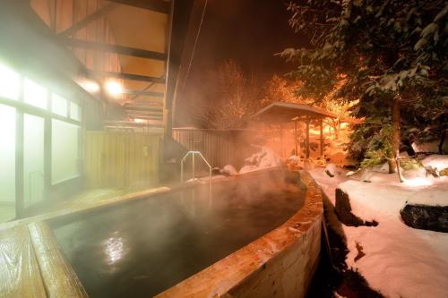 Open air bath, Suigunnoyado in Ajigasawa