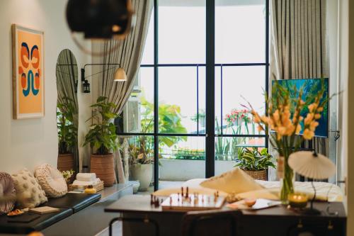 Evie House - Spacious & Cozy Homestay District 1