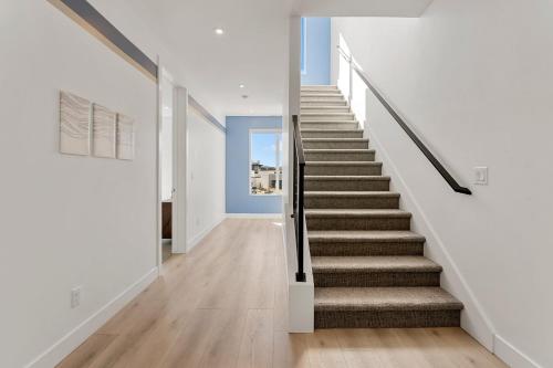 Olympic Escapes Gold townhouse - image 6