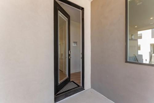 Olympic Escapes Gold townhouse - image 9