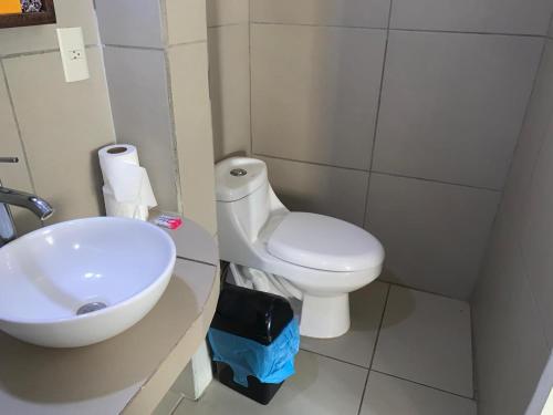 hotel las olas zicatela – Puerto Escondido, LA