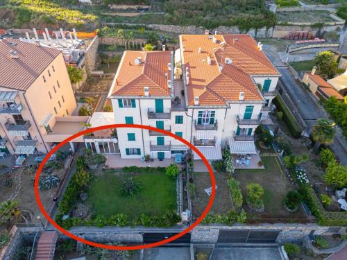 La Casa di Ben giardino sul mare