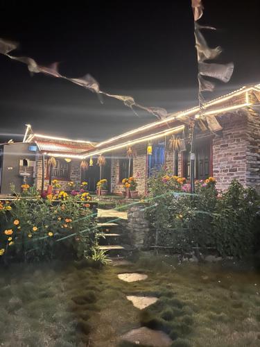 Rumja Inn in Ghachok