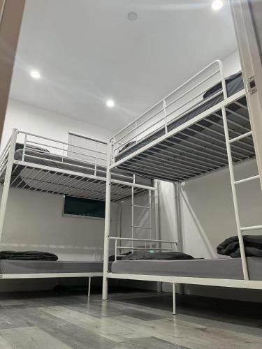Modern Hostel address changed, Los Angeles (photo 9)