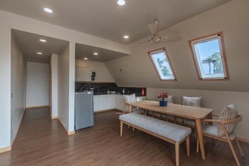 Palasa by Aer Studio Palasa by Aer Studio